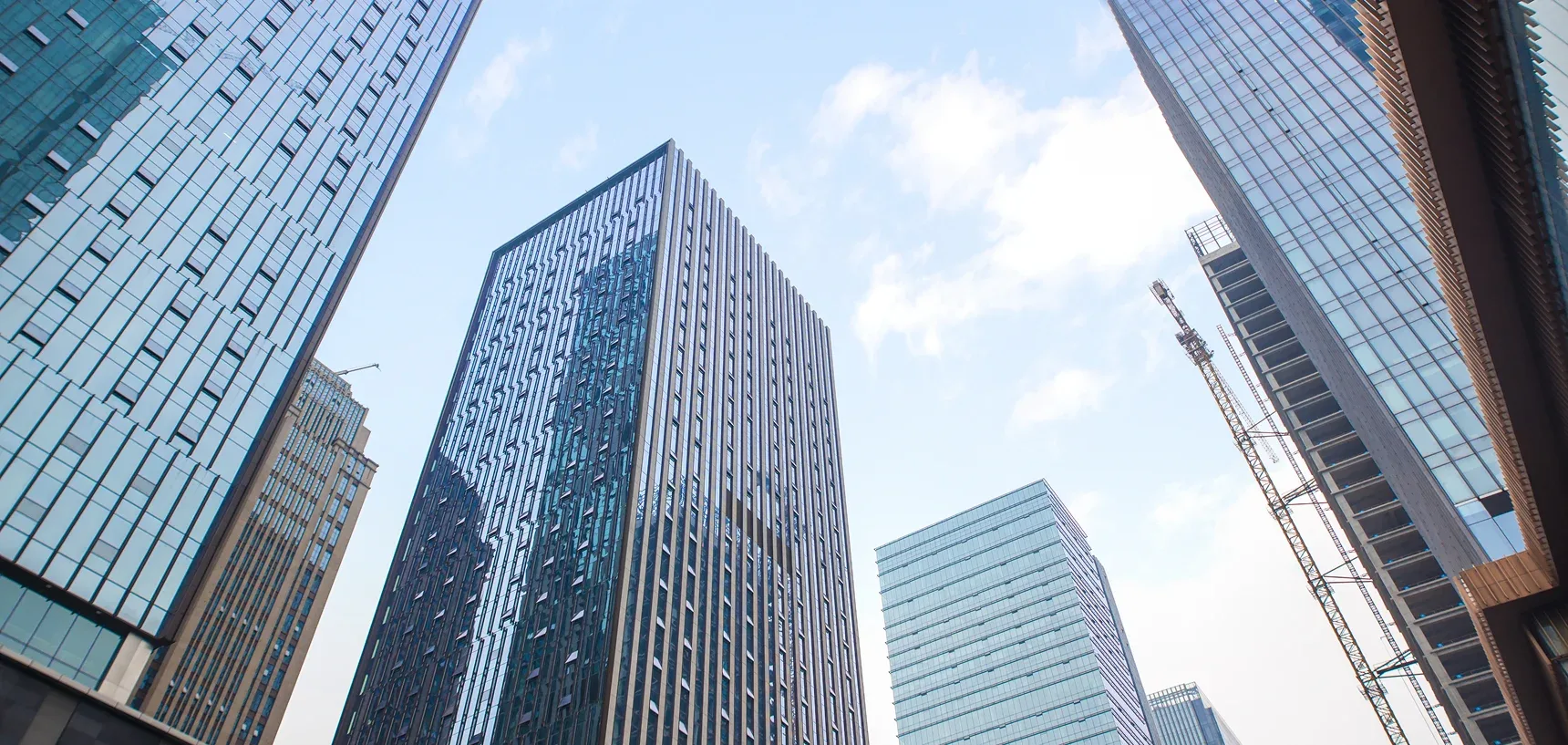 Sunday Business Tower